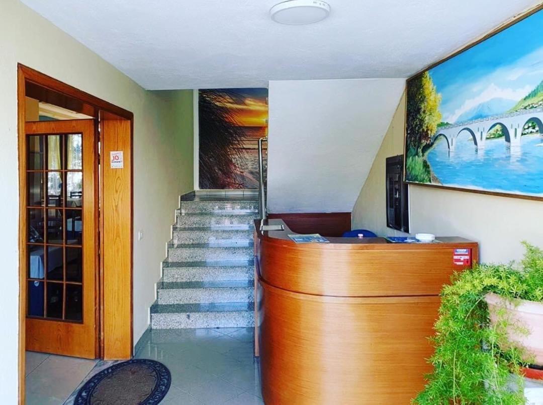 Hotel Palma Durres Ngoại thất bức ảnh
