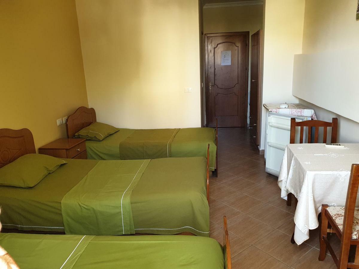 Hotel Palma Durres Ngoại thất bức ảnh