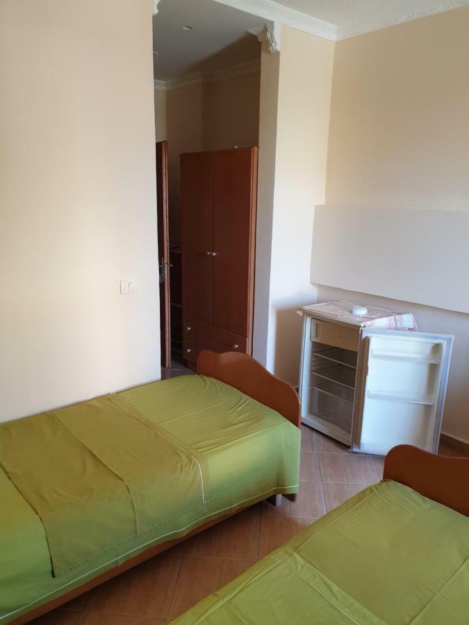 Hotel Palma Durres Ngoại thất bức ảnh