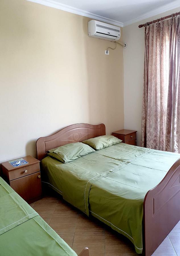 Hotel Palma Durres Ngoại thất bức ảnh